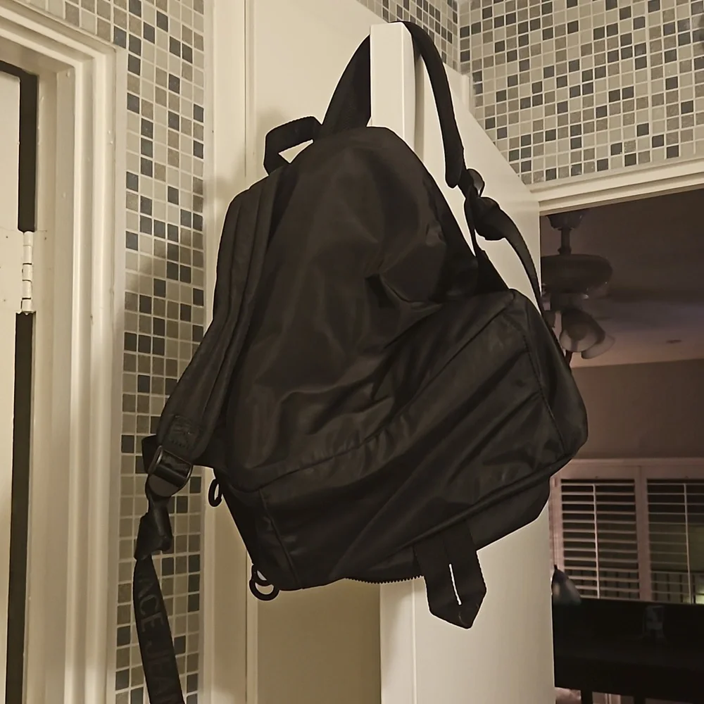 Backpack - Picture 3 of 3